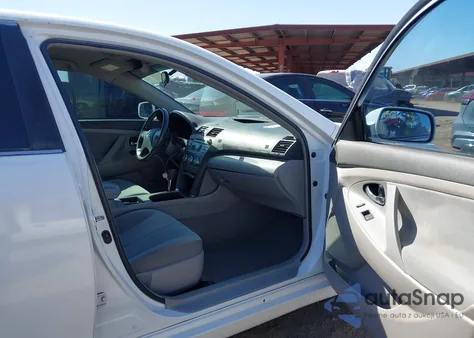 2009 Toyota Camry Le from USA, damaged, VIN 4T1BE46K59U908004